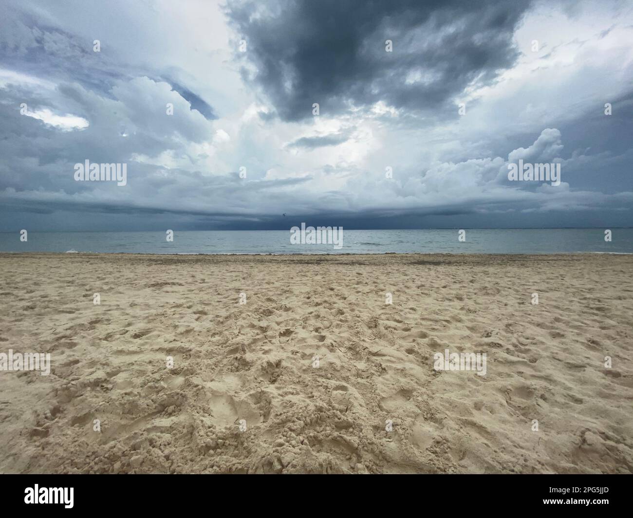 Sunny day at the beach Stock Photo - Alamy