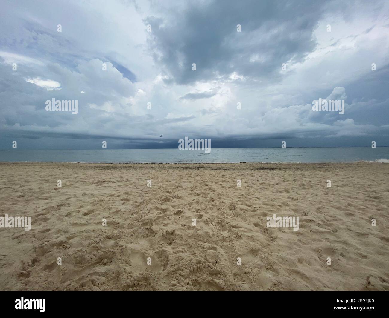 Sunny day at the beach Stock Photo - Alamy