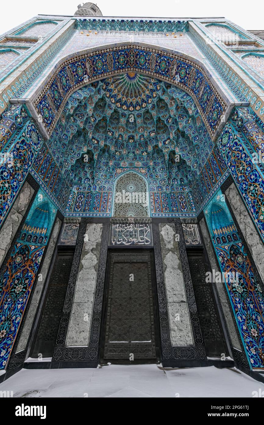 Saint Petersburg Mosque. When it was opened in 1913, it was largest