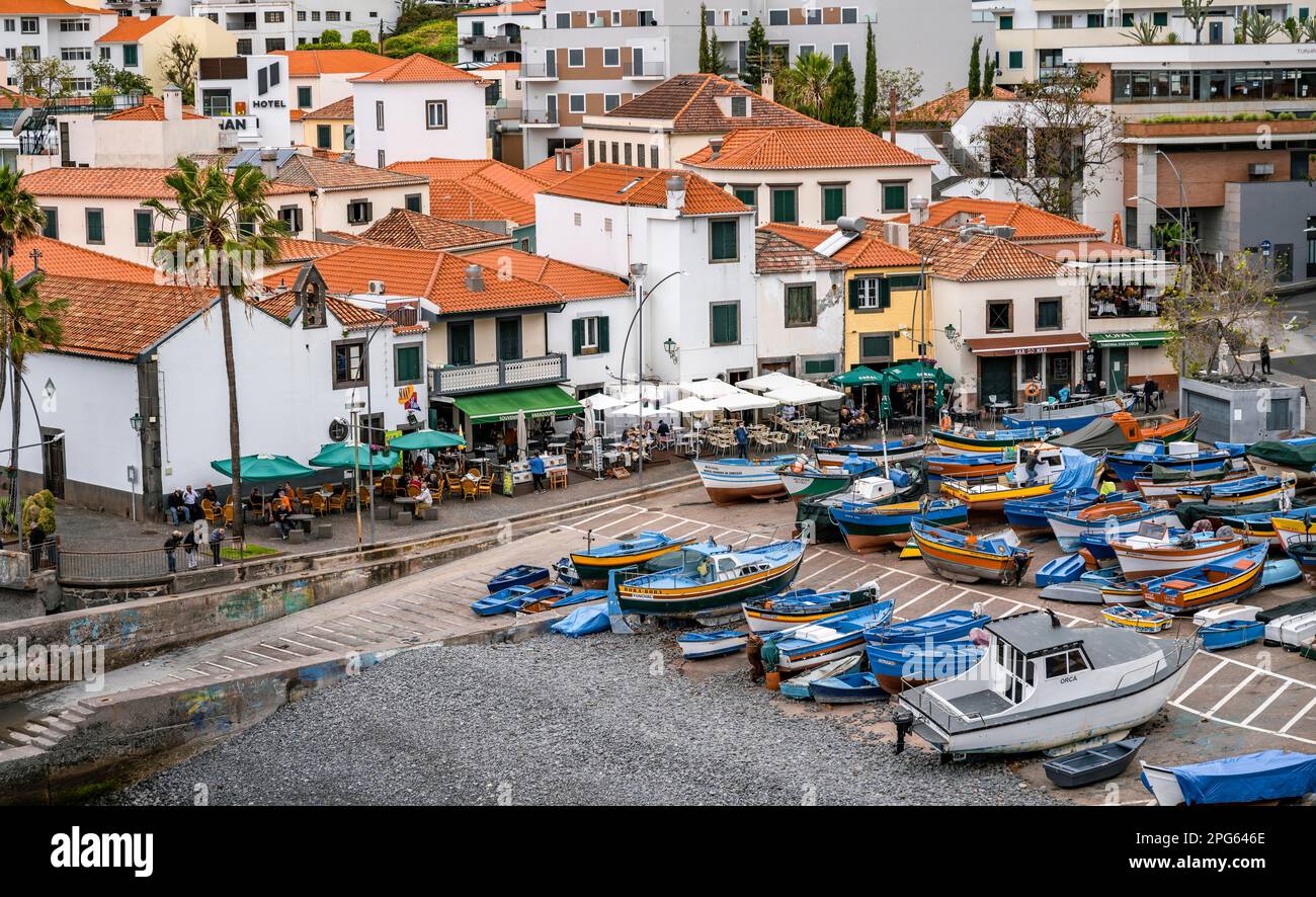 Fishing boats and houses, Camara de Lobos, Madeira, Portugal Stock Photo