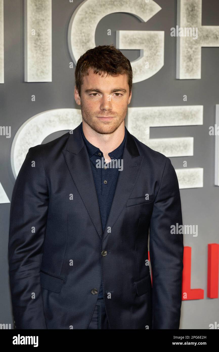 Actor Gabriel Basso attends Los Angeles special screening of Netflix(06)
