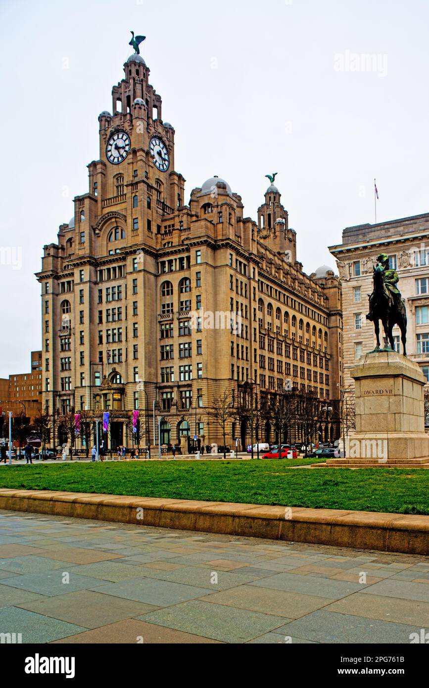 Liver Building and Edward V11 Statue, Liverpool, Merseyside, England