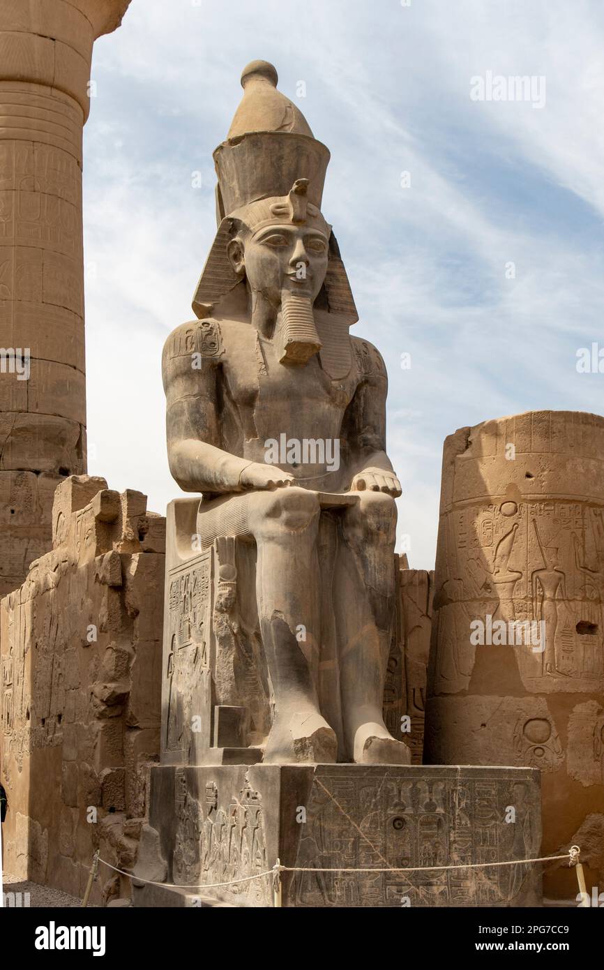 Statue of Ramesses II at Karnak Temple, Luxor, Egypt Stock Photo - Alamy