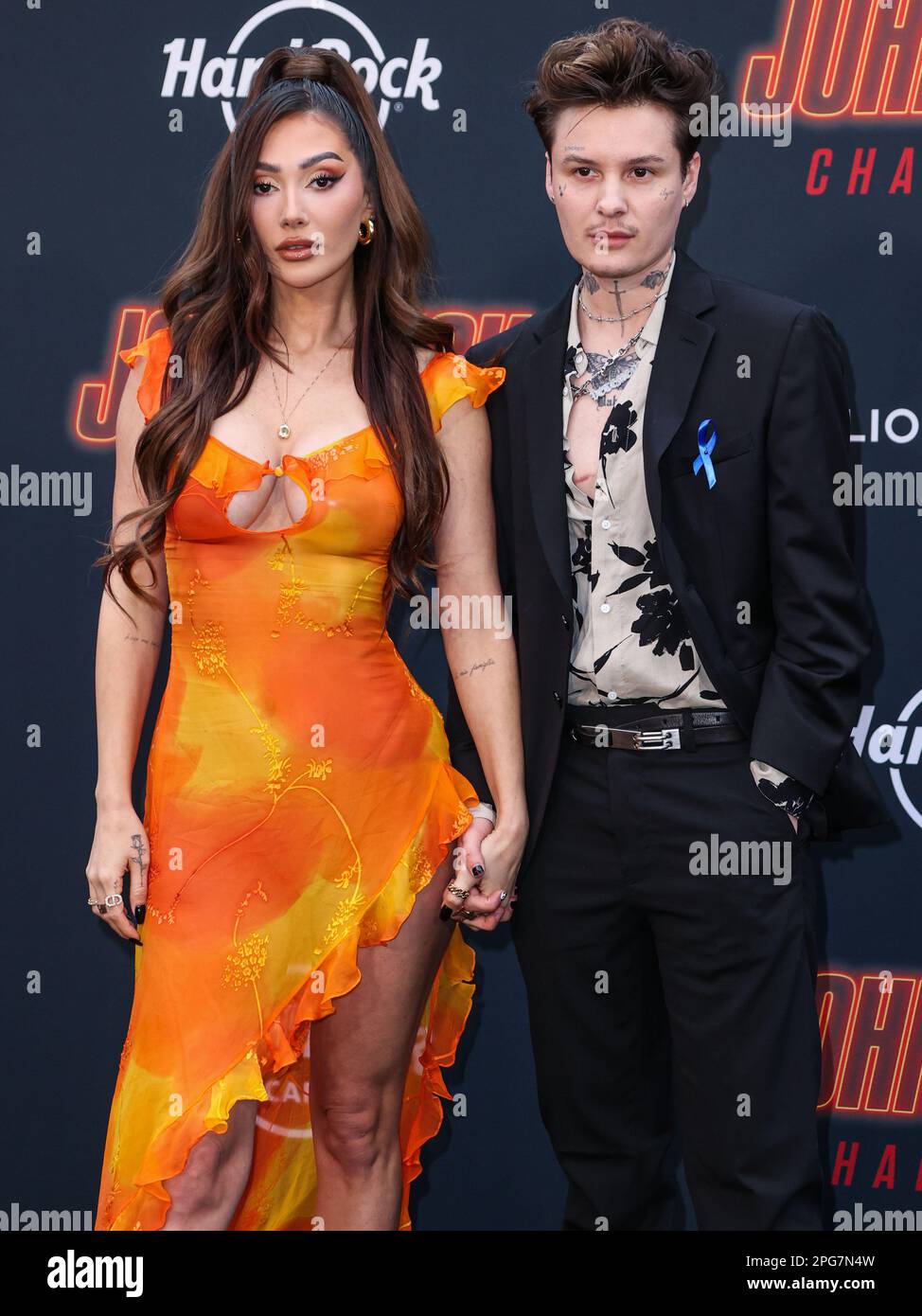 HOLLYWOOD, LOS ANGELES, CALIFORNIA, USA - MARCH 20: Francesca Farago and Jesse Sullivan arrive at the Los Angeles Premiere Of Lionsgate's 'John Wick: Chapter 4' held at the TCL Chinese Theatre IMAX on March 20, 2023 in Hollywood, Los Angeles, California, United States. (Photo by Xavier Collin/Image Press Agency) Stock Photo