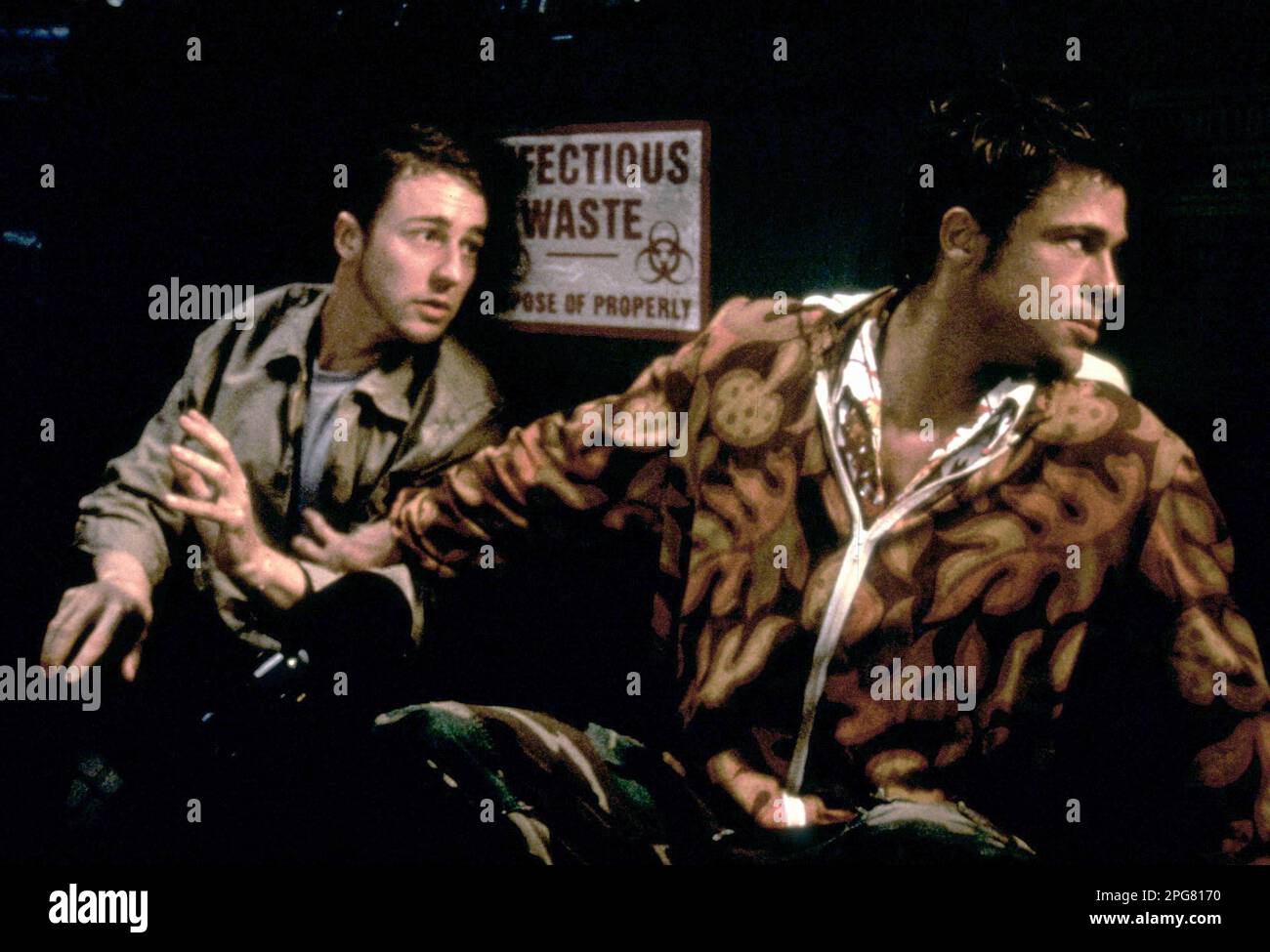 Fight Club 1999 Edward Norton & Brad Pitt Stock Photo Alamy