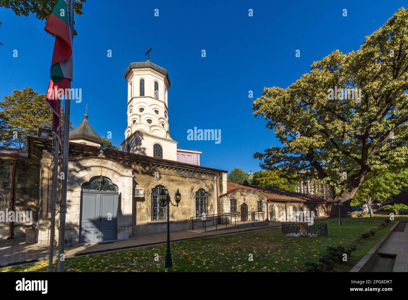 RUSE, BULGARIA -NOVEMBER 2, 2020: Typical Building and street at the center of city of Ruse, Bulgaria Stock Photo