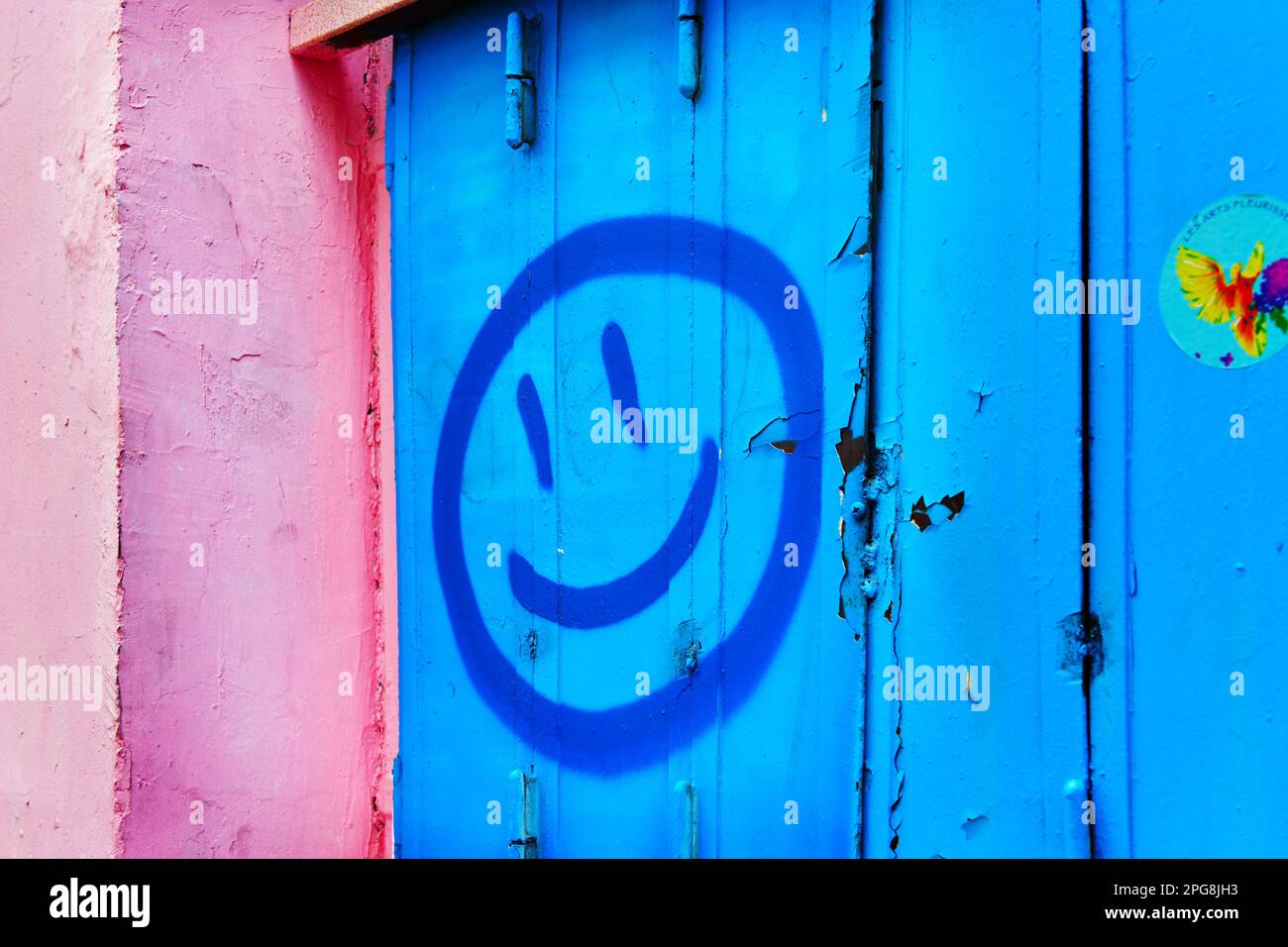 Smiley Street Art in Montmartre - Paris - France Stock Photo