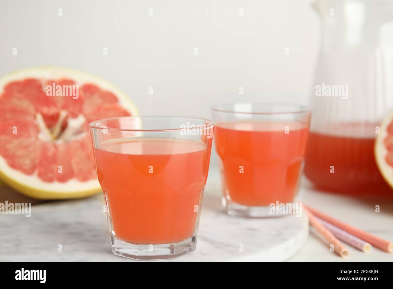Pomelo juice hi-res stock photography and images - Alamy