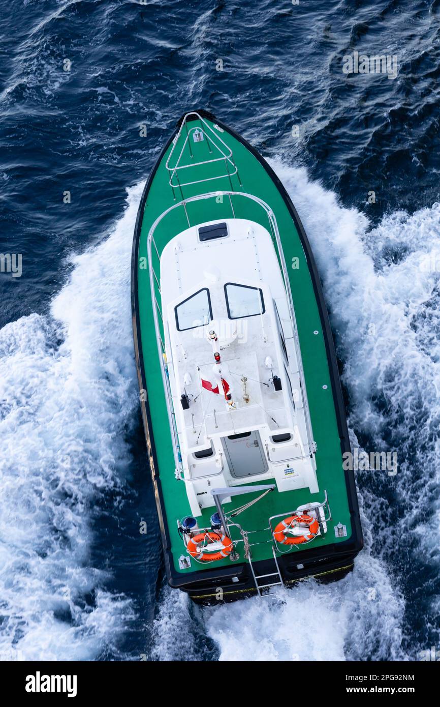 Seaward N-35 Nelson, Pilot vessel registered in the British Overseas Territory of Gibraltar, the Rock of Gibraltar on the Iberian Peninsula. Viewed fr Stock Photo