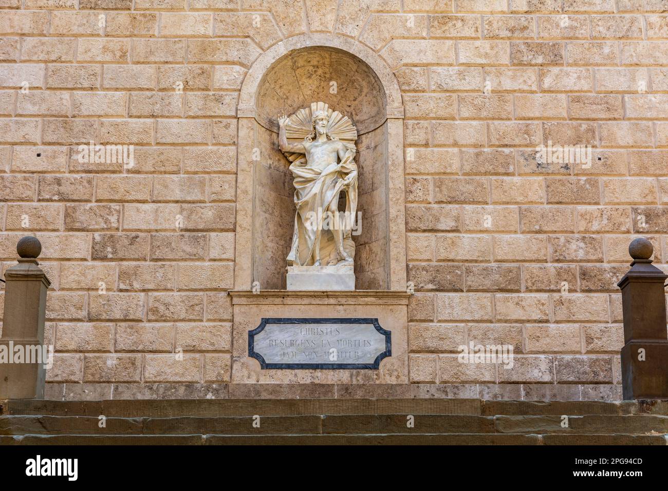 Statue of the risen Jesus Christ outside the church of the most holy crucifix (Francesco Baratta - 1636) - San Miniato, Tuscany, Italy Stock Photo
