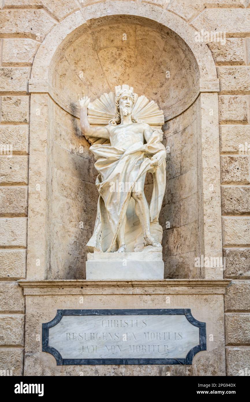 Statue of the risen Jesus Christ outside the church of the most holy crucifix (Francesco Baratta - 1636) - San Miniato, Tuscany, Italy Stock Photo
