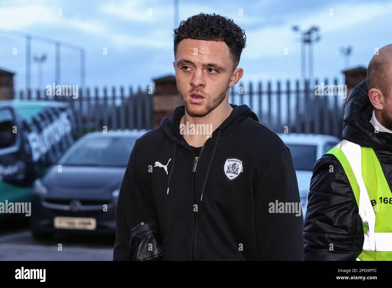 Jordan Williams #2 of Barnsley arrives during the Sky Bet League 1 match Barnsley vs Sheffield Wednesday at Oakwell, Barnsley, United Kingdom, 21st March 2023  (Photo by Mark Cosgrove/News Images) Stock Photo
