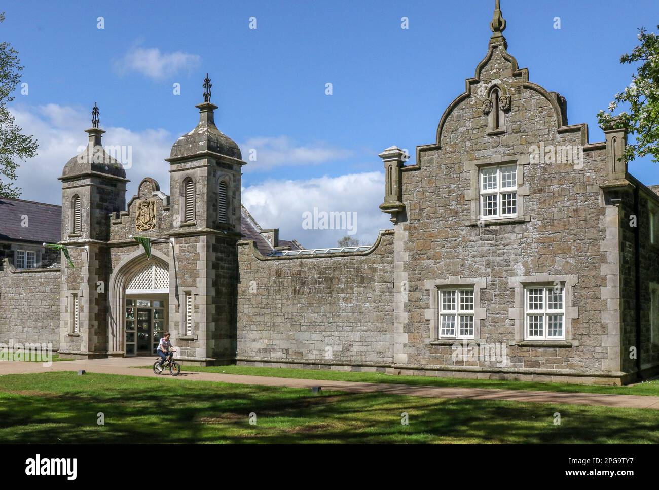Jacobean revival style facade hires stock photography and images Alamy