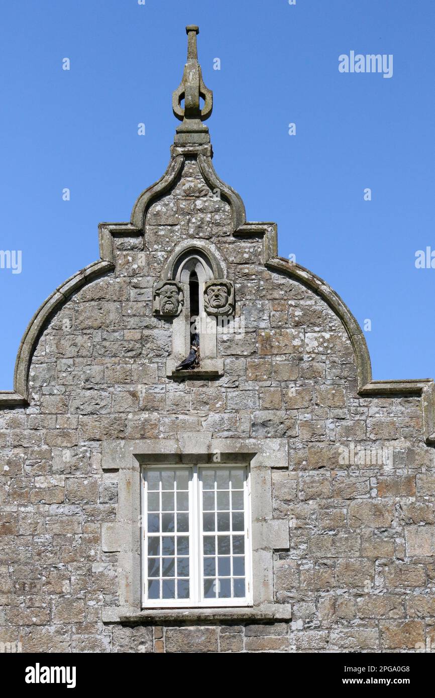 Jacobean revival architecture UK and Ireland window and stone