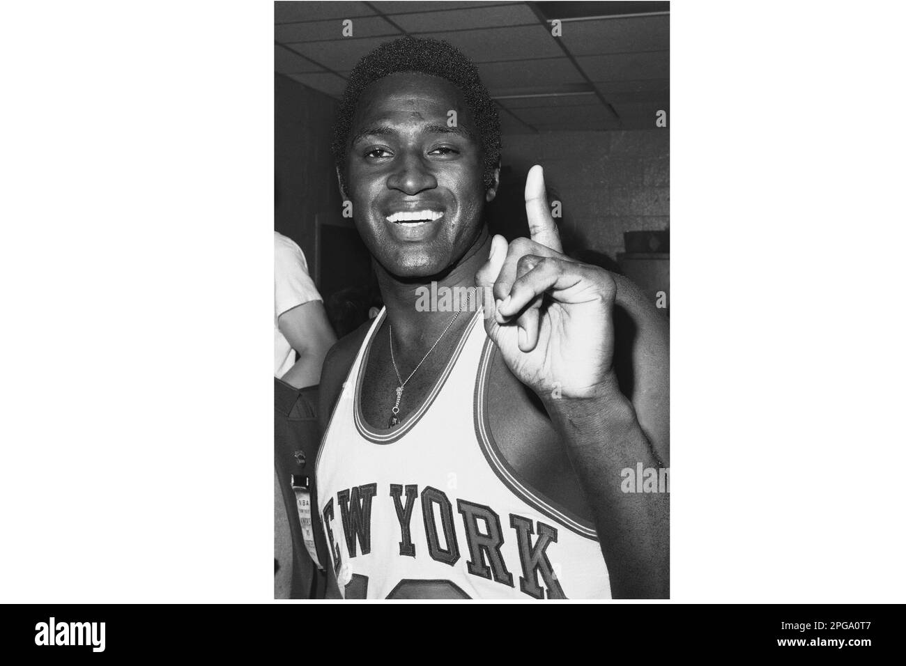 FILE - New York Knicks NBA basketball player Willis Reed celebrates in ...