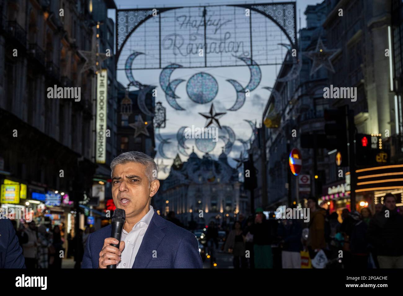 ramadan lights switch on