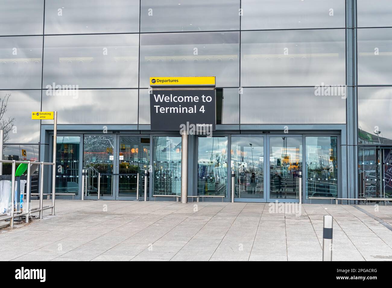 HEATHROW AIRPORT, LONDON, 10TH MARCH 2023: Entrance to terminal 4 at London Heathrow Stock Photo