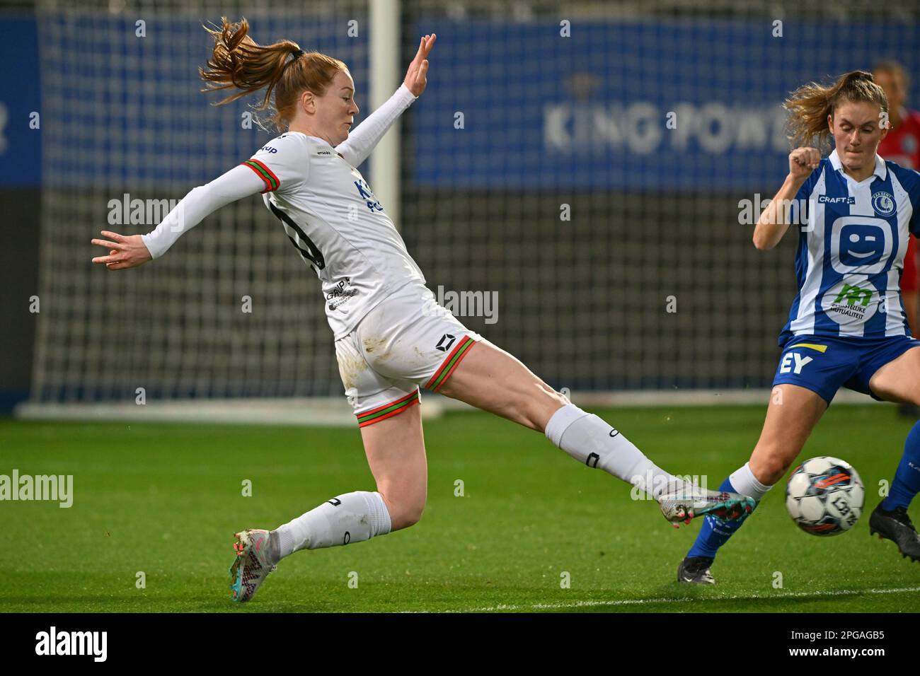 Nikee Van Dijk (20) of OHL pictured during a female soccer game between Oud  Heverlee Leuven and AA Gent Ladies on the 2nd matchday in play off 1 of the  2022 -
