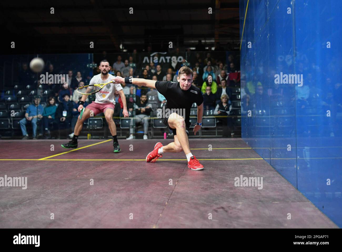 London, UK on 21 March 2023. Youssef Soliman (Egypt) vs Greg Lobban (Scotland) in the in round one of the Optasia Squash Championship at The Wimbledon Club, London, UK on 21 March 2023. Photo by Phil Hutchinson. Editorial use only, license required for commercial use. No use in betting, games or a single club/league/player publications. Credit: UK Sports Pics Ltd/Alamy Live News Stock Photo