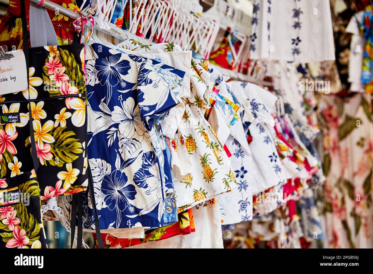 Hawaiian Print Kids Shirts For Sale At Maunakea Marketplace In hawaiian-print-kids-shirts-for-sale-at-maunakea-marketplace-in