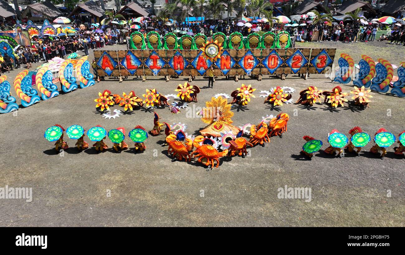 Hammomdagi etuk ayollarning porno video