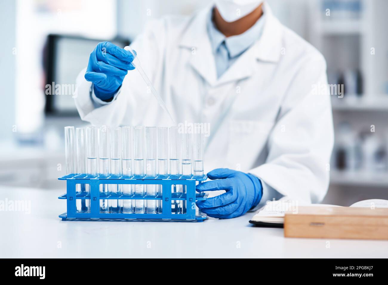 Scientist conducting test using hi-res stock photography and images - Alamy