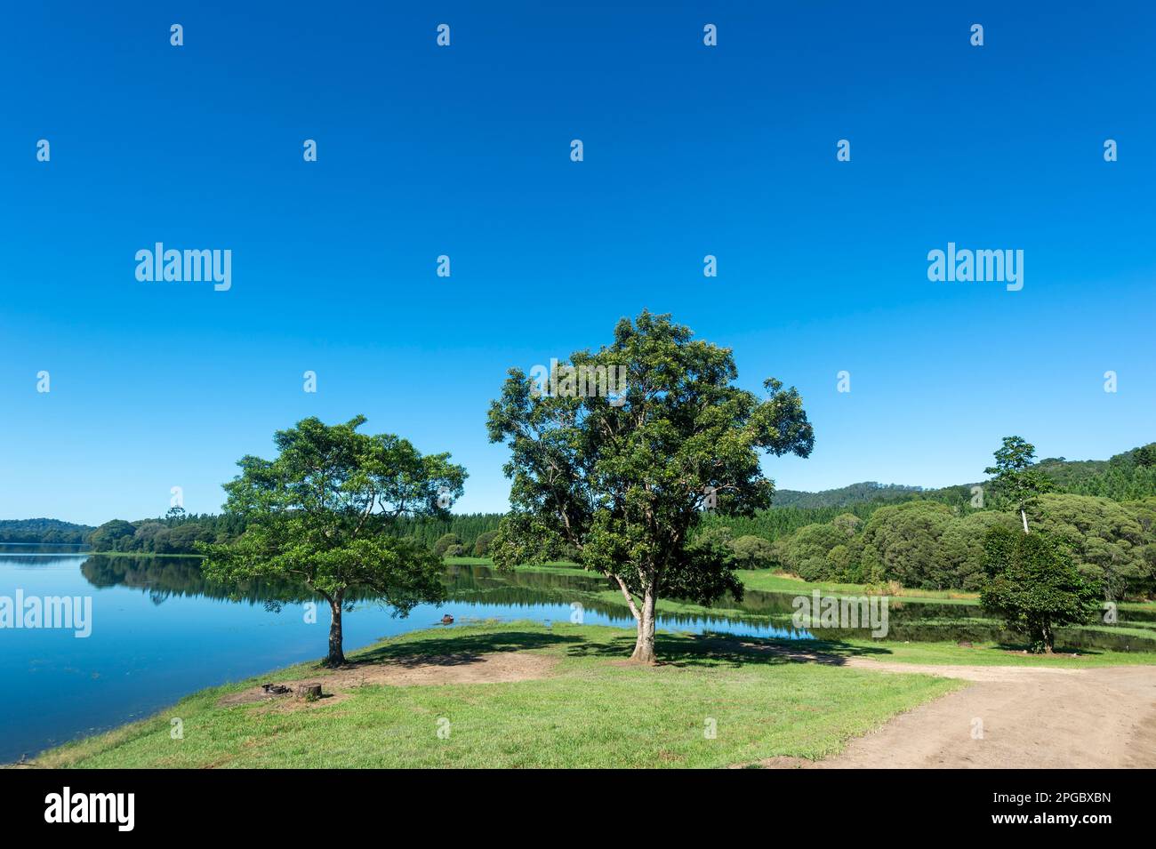Scenic view of Lake Tinaroo, a popular scenic tourist attraction