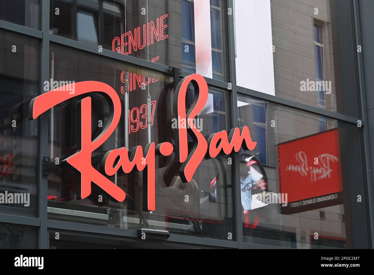 Cologne, Germany. 19th Mar, 2023. Logo, lettering of Ray-Ban, a brand of  u.s. sunglasses and prescription eyewear. Credit: Horst Galuschka/dpa/Alamy  Live News Stock Photo - Alamy