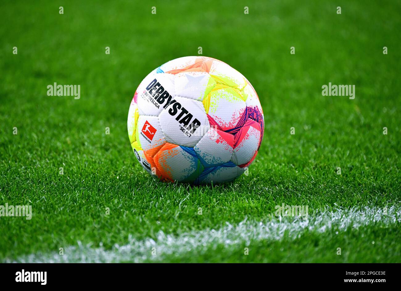 Bundesliga, BayArena Leverkusen; Bayer Leverkusen vs Bayern Munich; Derbystar Ball Stock Photo