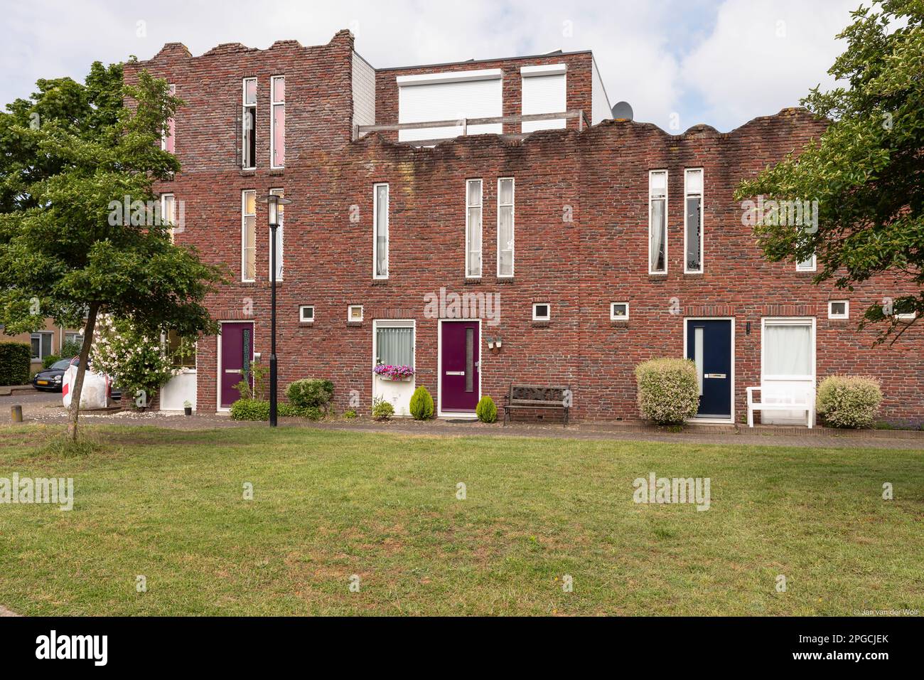 Ruinewoningen hi-res stock photography and images - Alamy