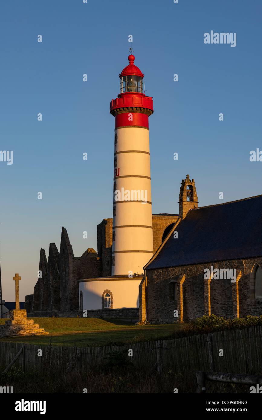 Saint-Mathieu Lighthouse, Pointe Saint-Mathieu in Plougonvelin ...