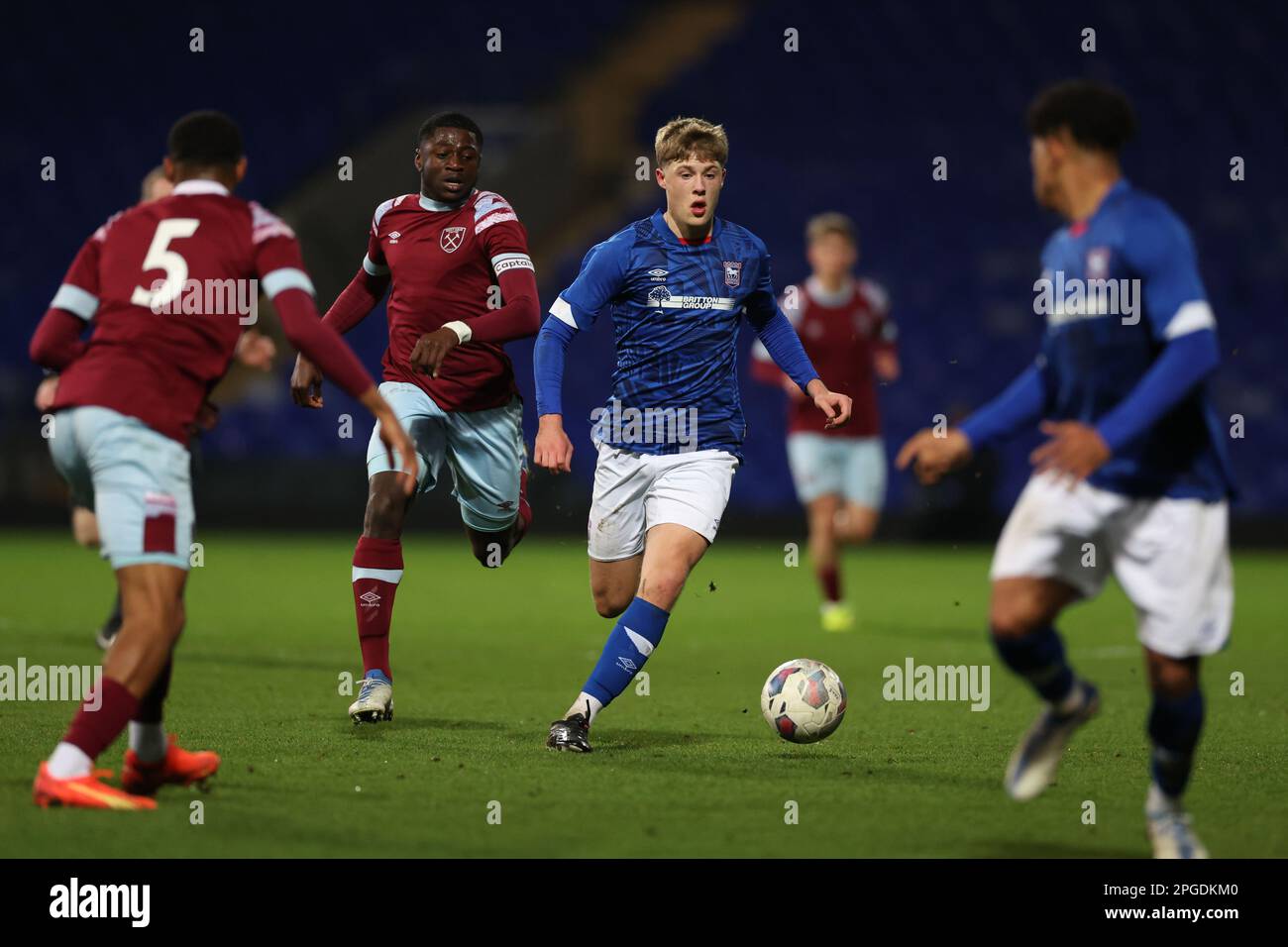 Fa youth cup 2023 hires stock photography and images Alamy