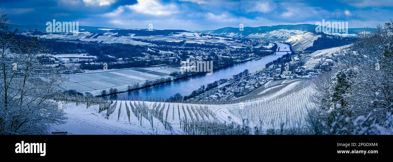 Panorama of Bernkastel Kues Gigapixel Picture Stock Photo