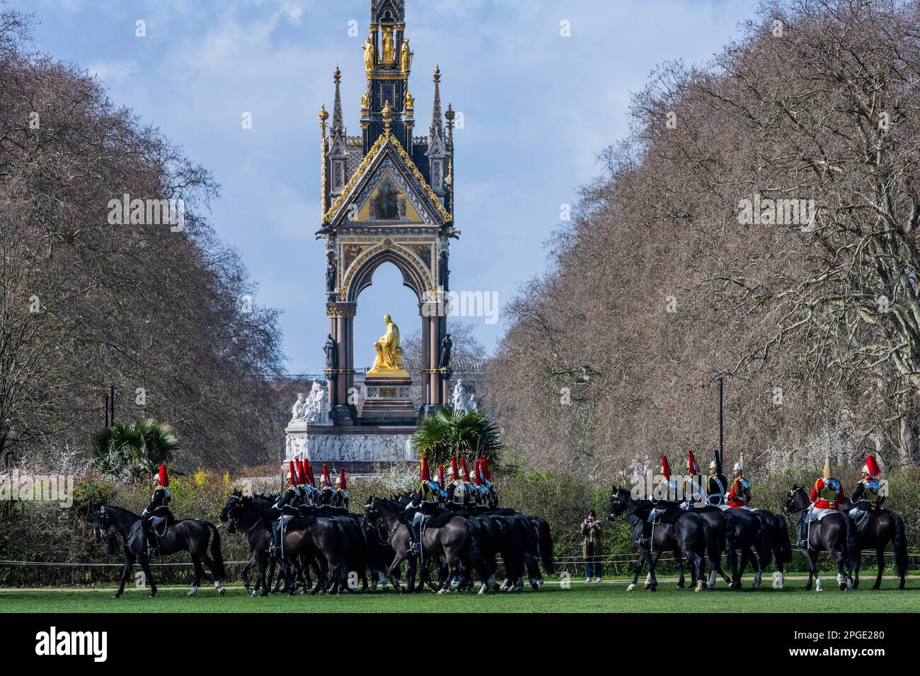 London, UK. 22 Mar 2023. The parade passes the Albert Memorial - The ...