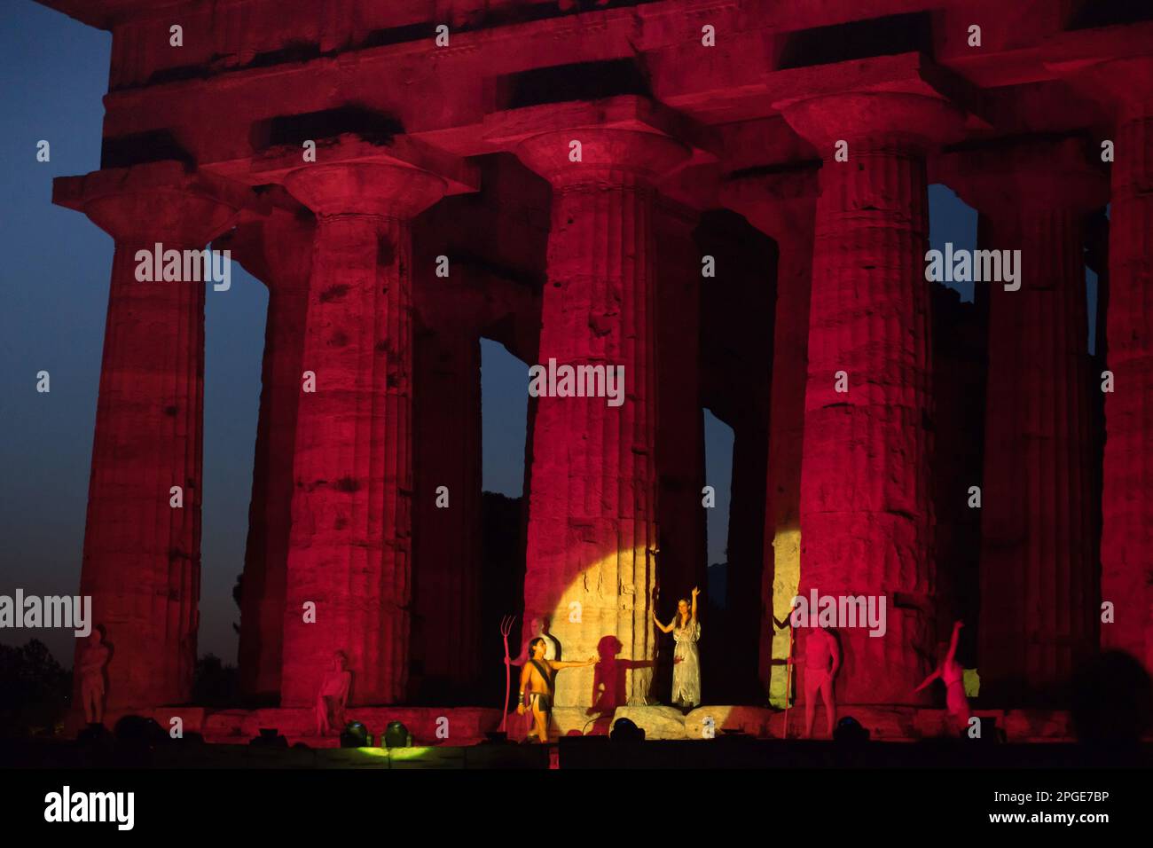 spettacolo l'alba dei tempi, il mito di chronos, area archeologica di