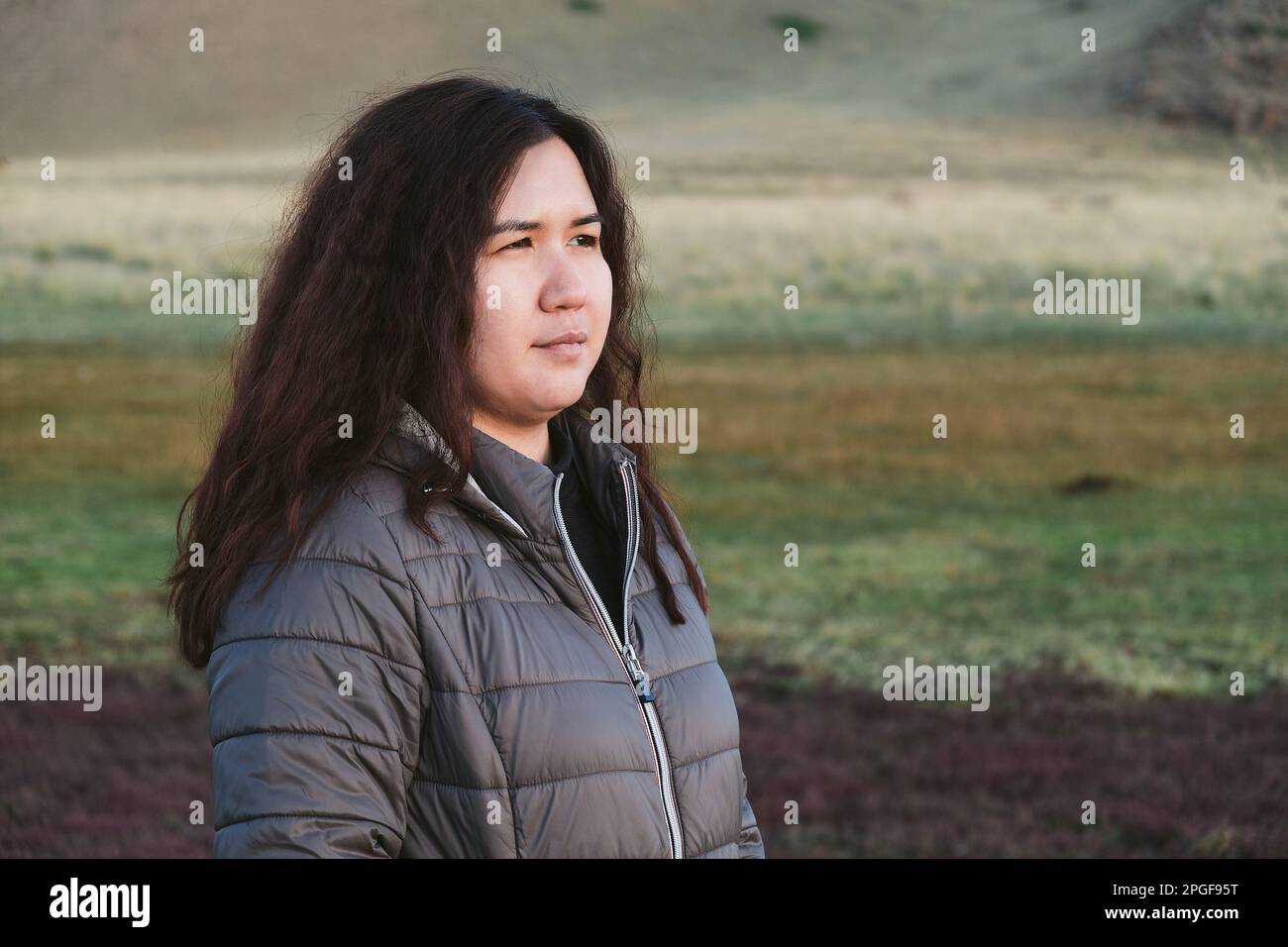 Portrait asian woman against hi-res stock photography and images - Alamy