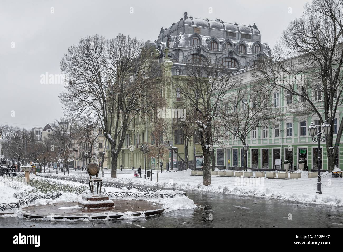 Deribasovskaya street in Odessa, Ukraine Stock Photo - Alamy