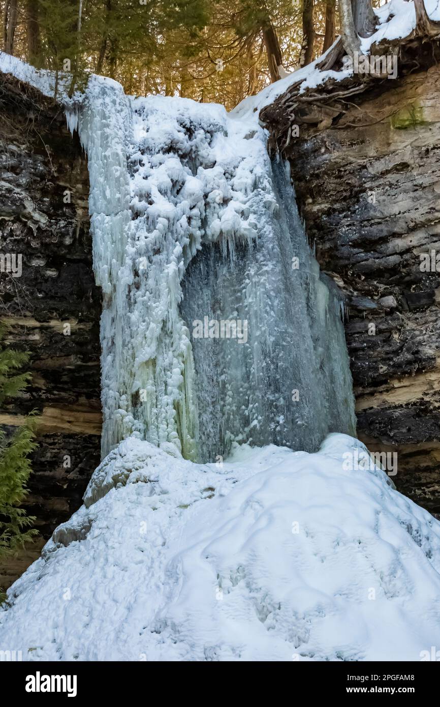 Munising Falls frozen in Winter, Pictured Rocks National Lakeshore, Upper Peninsula, Michigan, USA Stock Photo