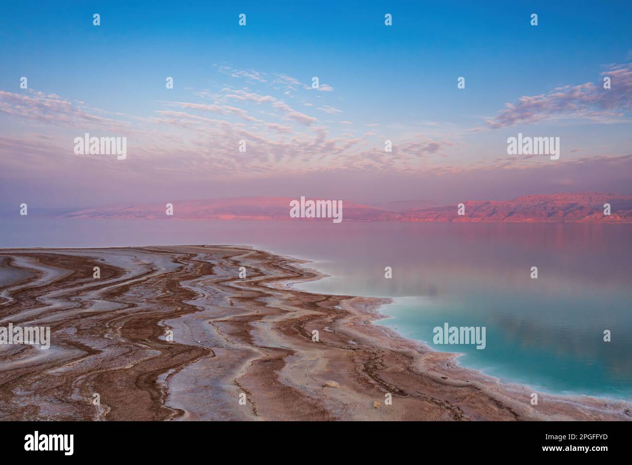 Dead sea jordan coastline hi-res stock photography and images - Alamy