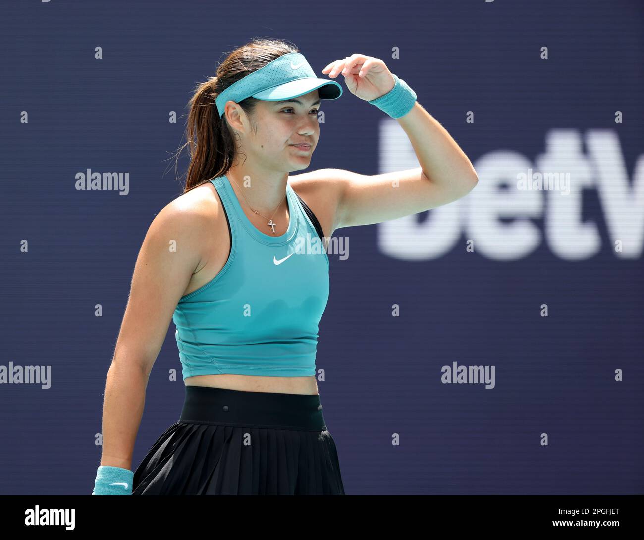 miami-gardens-florida-march-22-bianca-andreescu-of-canada-defeats