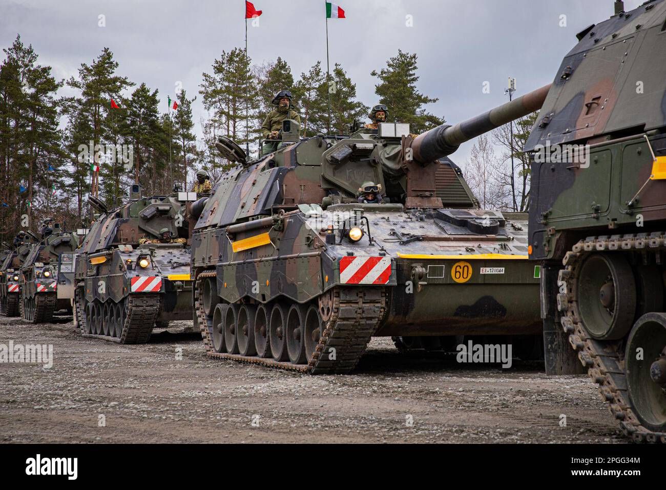 Grafenwöhr, Germany—Italian Forces 132nd Field Artillery Regiment