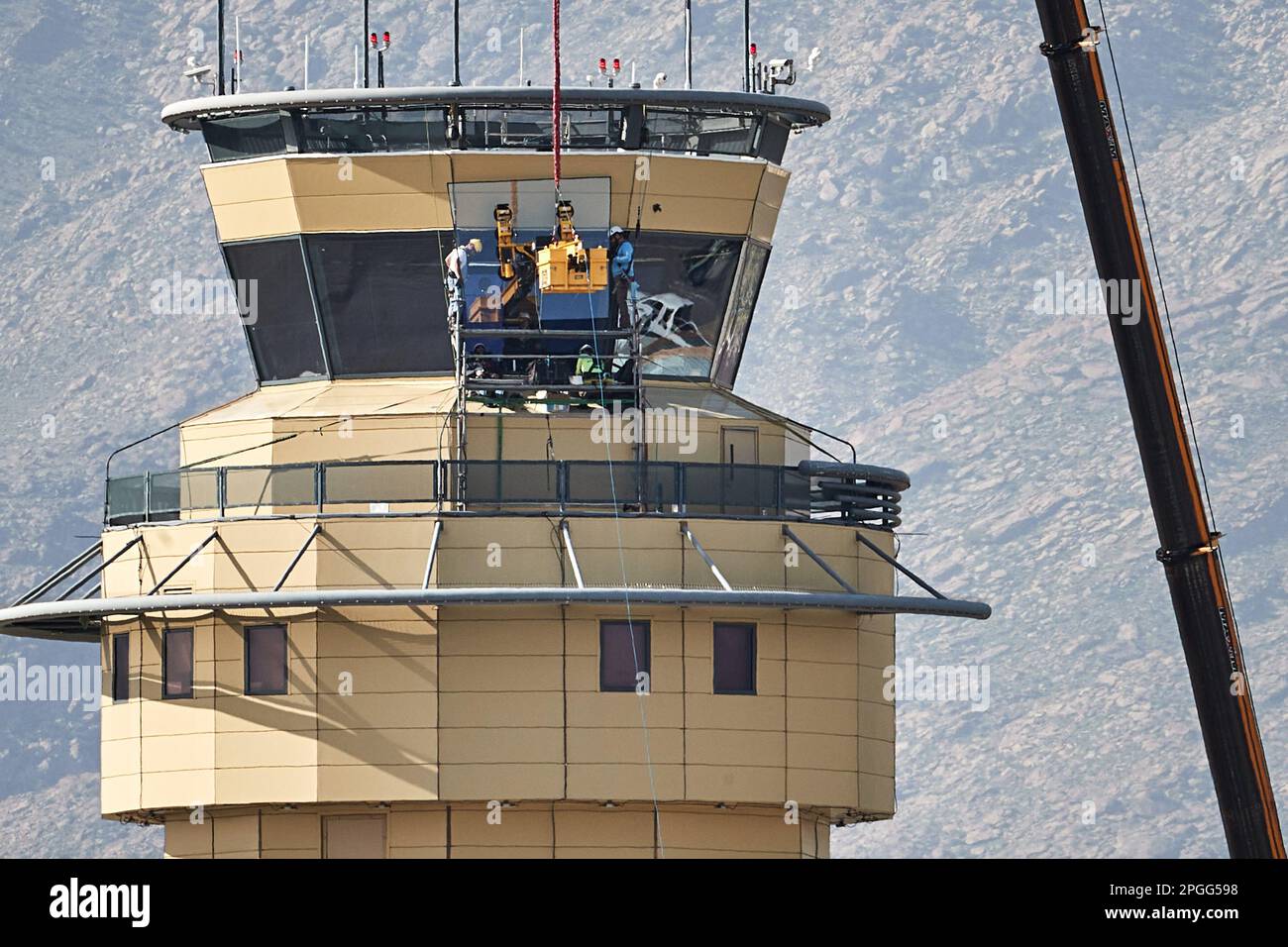 Palm Springs, California, USA. 5th Mar, 2023. Replacing the windows on the control tower at the Palm Springs Airport. (Credit Image: © Ian L. Sitren/ZUMA Press Wire) EDITORIAL USAGE ONLY! Not for Commercial USAGE! Stock Photo