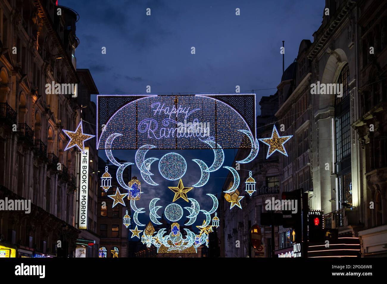 central london ramadan decorations