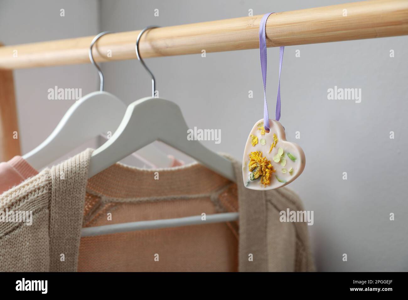 Flower heart hanging indoors hi-res stock photography and images - Alamy