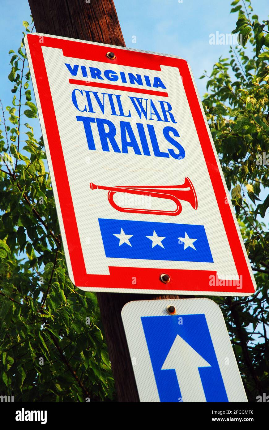 A sign points the direction and leads tourists to the historical American Civil War sites in Virginia Stock Photo