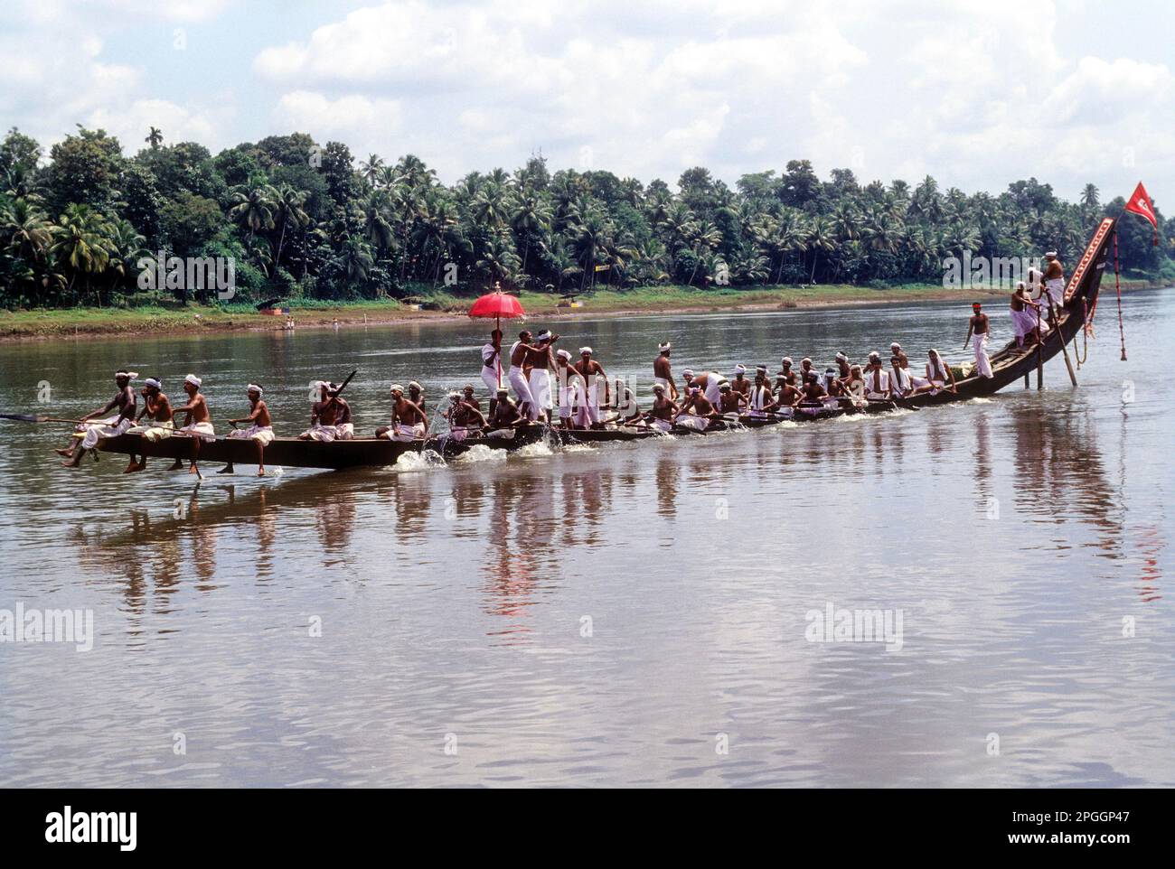 Aranmula Vallamkali festival; Snake Boat Race, held on Pampa River during Onam in Aranmula, Kerala, India Stock Photo