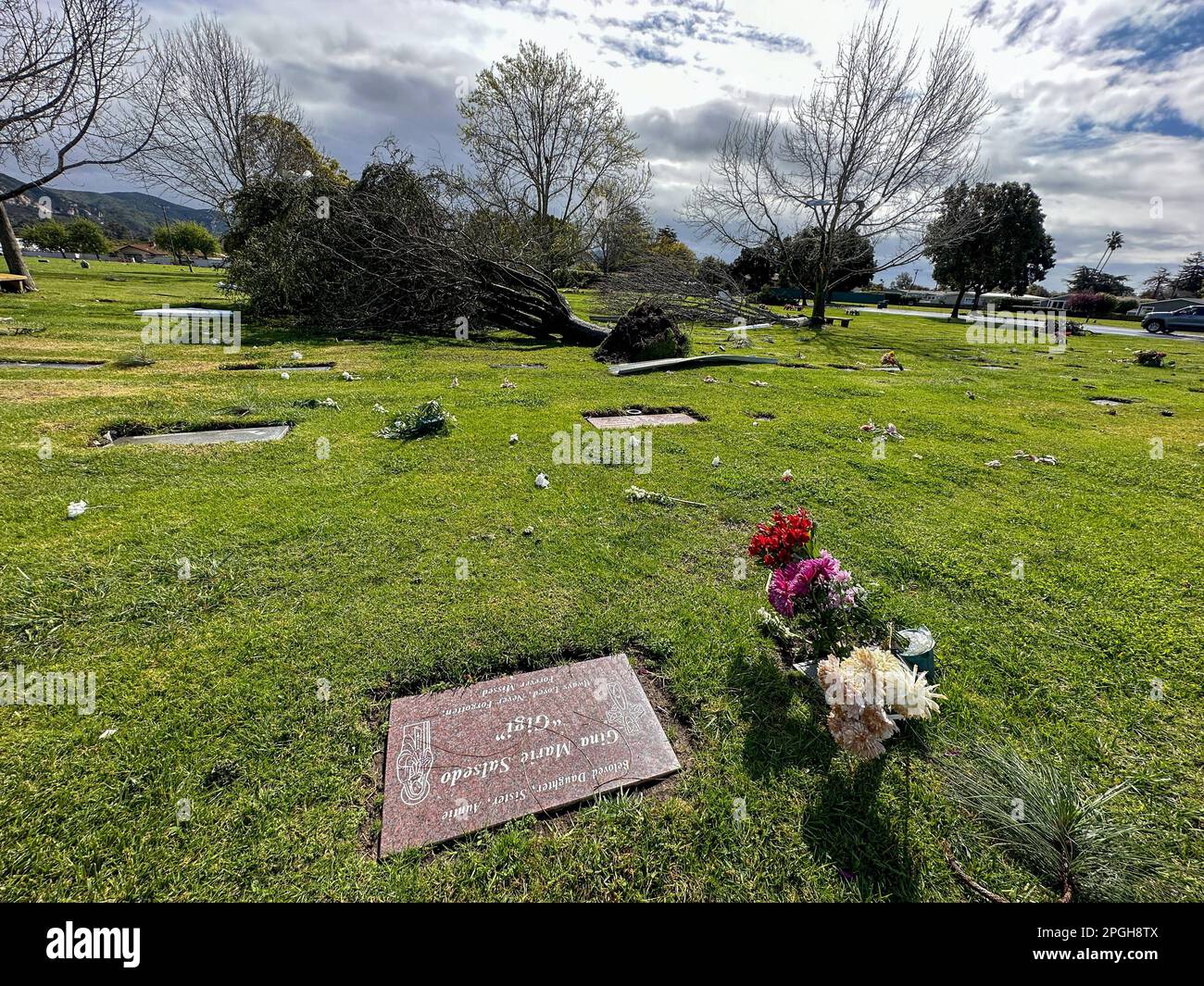 Tornado damage mobile home park hires stock photography and images Alamy