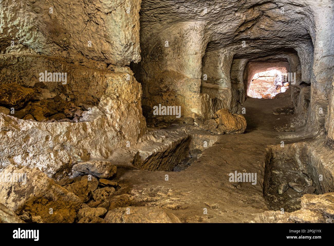 Catacombs of the Maccari Citadel in the Vendicari nature reserve. Syracuse, Sicily, Italy, Europe Stock Photo