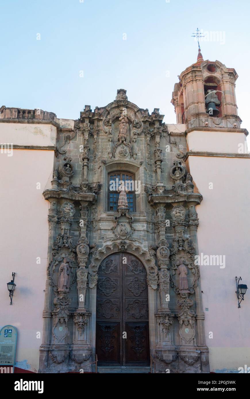 Guanajuato, Guanajuato, Mexico, Church of San Diego , Iglesia de San Diego or Templo de San Diego with Mexican Churriqueresque style Stock Photo