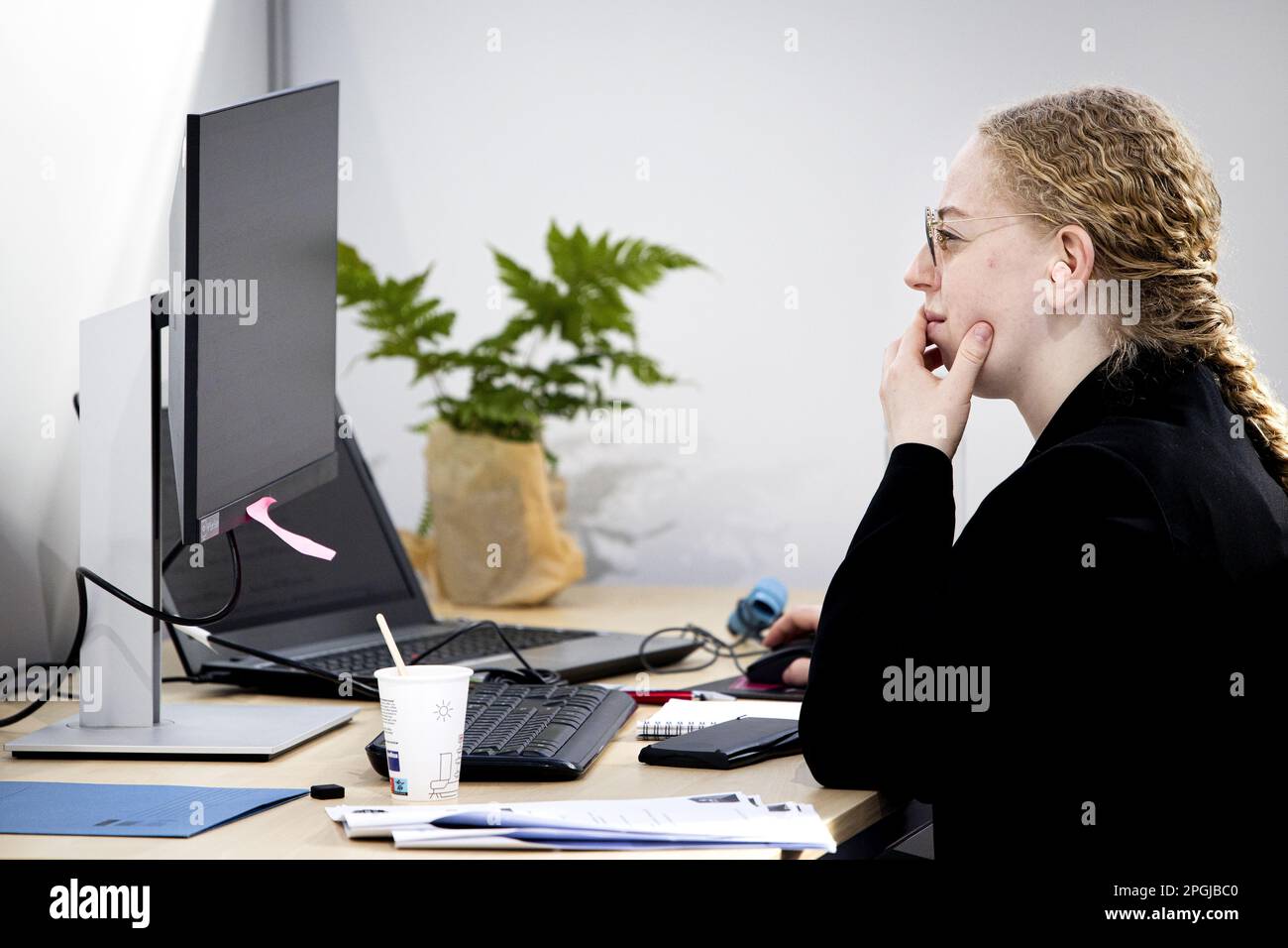 AMSTERDAM VMBO students and MBO students compete for the national